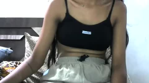 SASHAYESS online show from July 2026 04:07:02 AM