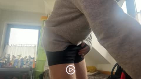 sason97xx online show from February 2026 09:39:02 AM