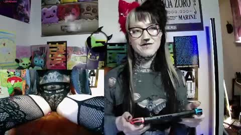 Ivy online show from April 2026 03:38:02 PM