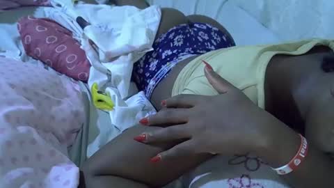 Snapshot of sassy_bella chatting on March 2026 09:24:02 AM sassy_bella online show from March 2026 09:24:02 AM