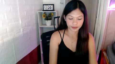 Snapshot of sassy_kimmyy chatting on April 2026 01:09:02 PM sassy_kimmyy online show from April 2026 01:09:02 PM