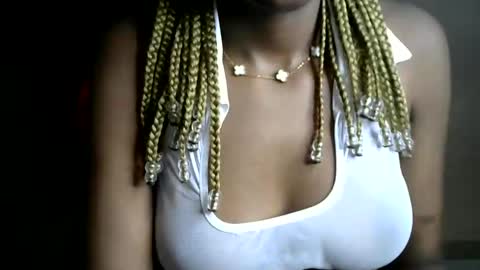 sassy_lyne online show from June 2026 04:28:01 AM