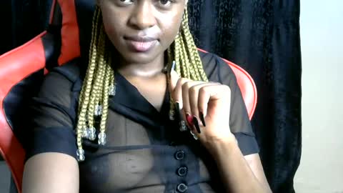 sassy_lyne online show from June 2026 10:46:01 PM