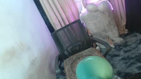 Snapshot of sassy_ts69 chatting on March 2026 09:47:02 PM HERA online show from March 2026 09:47:02 PM