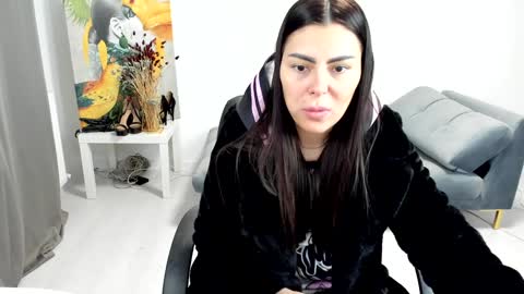 sassytiff online show from January 2026 02:55:02 PM