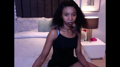 sasyylissaa online show from May 2026 12:02:01 PM