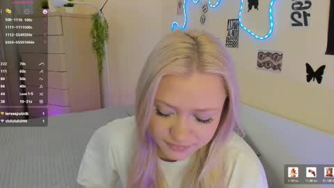 satinpresence online show from May 2026 05:48:02 AM
