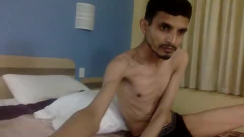 Snapshot of satrcam chatting on January 2025 04:00:02 AM dnik online show from January 2025 04:00:02 AM