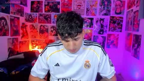 Saturn online show from November 2025 03:52:02 AM