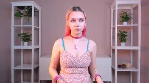 Snapshot of saturninaknoebel chatting on March 2026 05:44:01 AM Lin online show from March 2026 05:44:01 AM