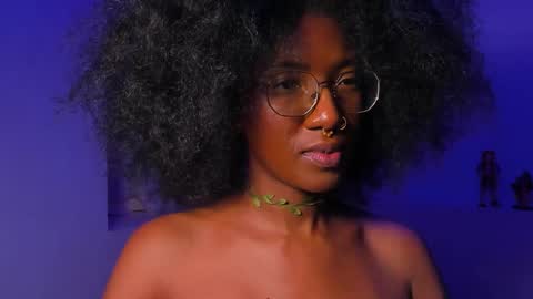 saturno_vibes online show from October 2025 08:24:02 AM