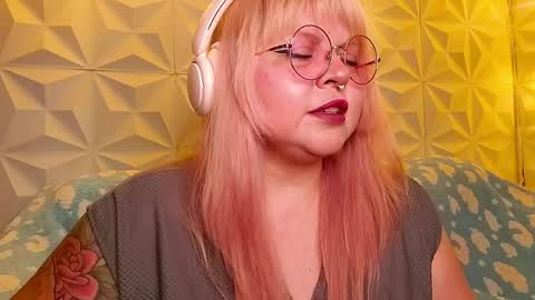 Gina George online show from May 2026 12:49:01 AM