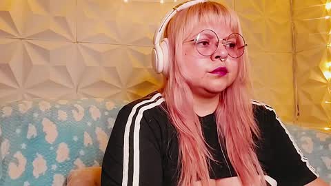 Gina George online show from May 2026 01:14:02 AM