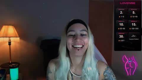 Snapshot of saucy_jenn1 chatting on December 2024 05:55:02 PM I AM JENN online show from December 2024 05:55:02 PM