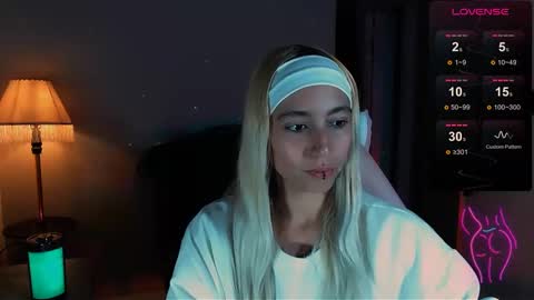 Snapshot of saucy_jenn1 chatting on December 2024 12:07:02 AM I AM JENN online show from December 2024 12:07:02 AM