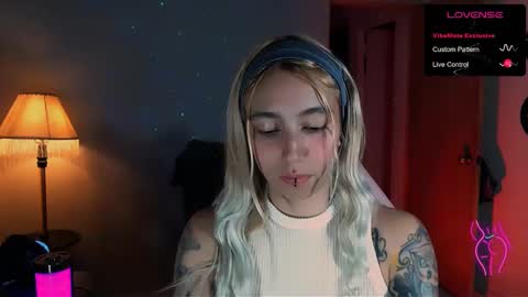 Snapshot of saucy_jenn1 chatting on December 2024 12:20:01 AM I AM JENN online show from December 2024 12:20:01 AM