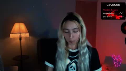 Snapshot of saucy_jenn1 chatting on January 2025 02:35:02 AM I AM JENN online show from January 2025 02:35:02 AM