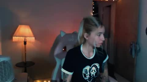 Snapshot of saucy_jenn1 chatting on January 2025 02:28:02 AM I AM JENN online show from January 2025 02:28:02 AM