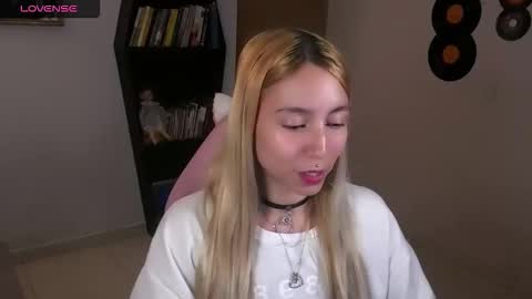 Snapshot of saucy_jenn1 chatting on October 2025 04:26:01 AM I AM JENN online show from October 2025 04:26:01 AM