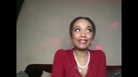 Snapshot of saucy_shanice chatting on February 2026 07:26:01 PM Shaniiice online show from February 2026 07:26:01 PM