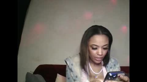 Snapshot of saucy_shanice chatting on April 2026 11:50:01 PM Shaniiice online show from April 2026 11:50:01 PM