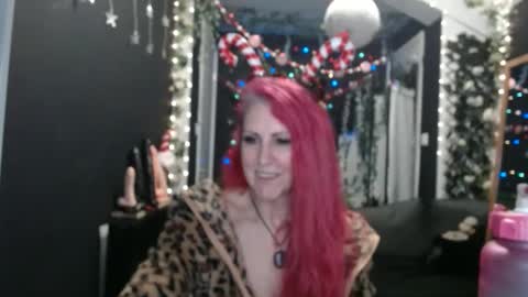 SaucySky online show from December 2024 01:58:02 AM