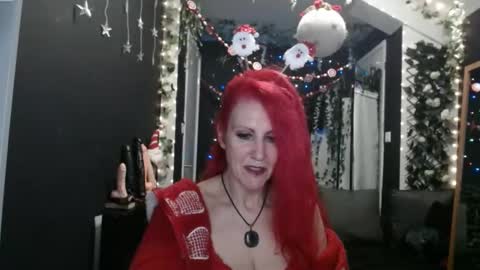 SaucySky online show from December 2024 09:30:02 PM