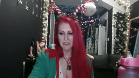 SaucySky online show from December 2024 01:47:02 AM