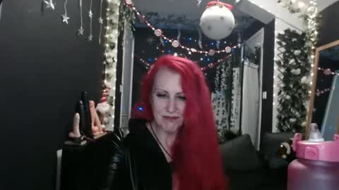 SaucySky online show from December 2024 12:09:02 AM