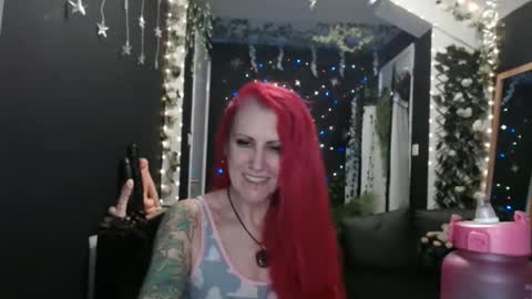 SaucySky online show from January 2025 01:32:01 AM