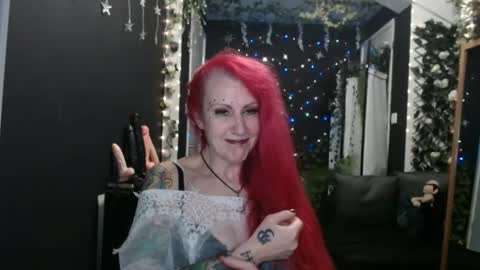 SaucySky online show from January 2025 10:12:02 PM