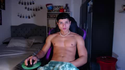 Saulo online show from April 2026 09:50:01 PM