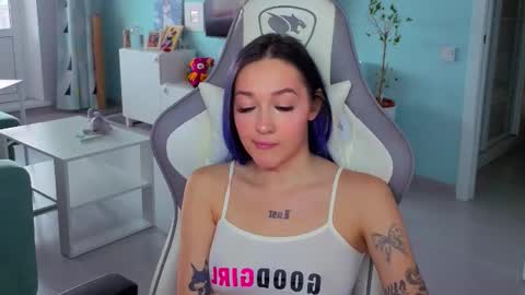 Ariel online show from February 2026 03:33:01 AM