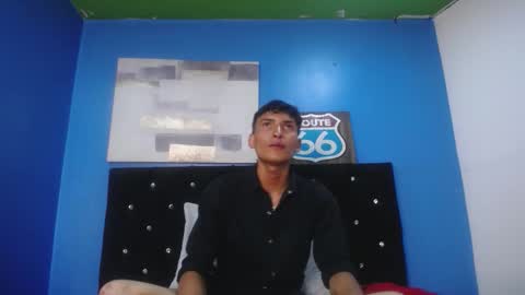Snapshot of savagelover_ chatting on October 2025 10:33:02 PM SavageLover online show from October 2025 10:33:02 PM