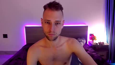 Snapshot of savak_hottie chatting on November 2025 10:02:02 AM Savak Laakem online show from November 2025 10:02:02 AM