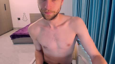 Snapshot of savak_hottie chatting on February 2026 07:29:01 AM Savak Laakem online show from February 2026 07:29:01 AM