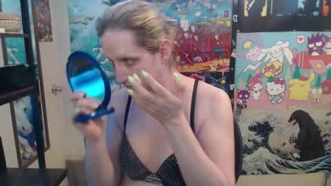 Snapshot of savanah_banana chatting on March 2026 09:27:02 AM Savanah online show from March 2026 09:27:02 AM