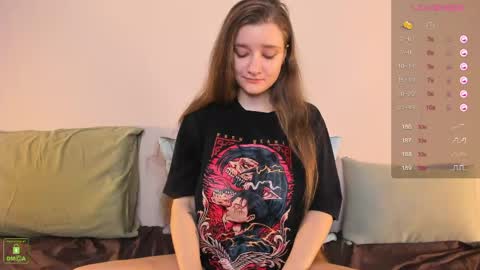 Snapshot of savanah_wild chatting on May 2026 07:03:01 AM savanah_wild online show from May 2026 07:03:01 AM