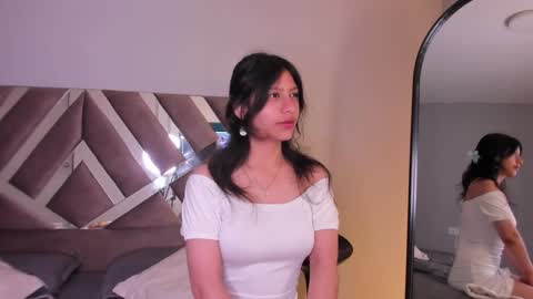 Snapshot of savannah_cameron chatting on January 2025 12:41:02 PM Savannah online show from January 2025 12:41:02 PM