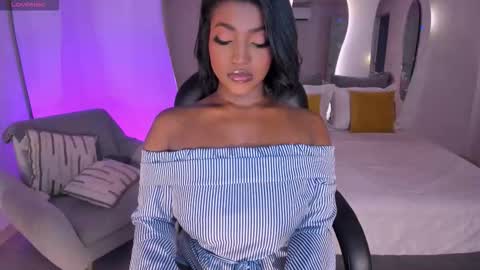 S a v a n n a h  online show from December 2025 11:59:01 AM