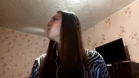 Sophie online show from September 2025 01:13:01 PM