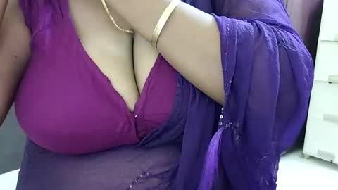 Snapshot of savita0969 chatting on June 2026 04:48:01 AM Anjali online show from June 2026 04:48:01 AM