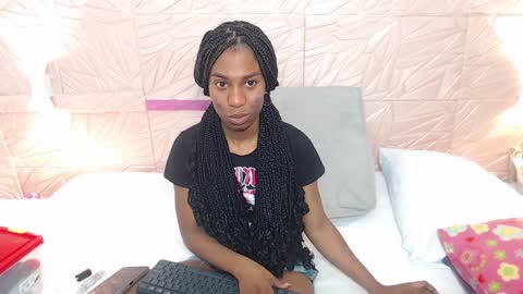 Snapshot of savory_pussy18 chatting on January 2025 01:31:02 PM savory_pussy18 online show from January 2025 01:31:02 PM