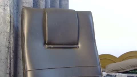 saxee online show from November 2025 06:24:02 PM