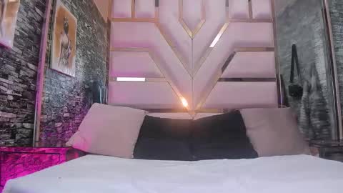 Snapshot of saxybunnyandjayzy chatting on March 2026 10:56:02 PM Bunny and Jayzy online show from March 2026 10:56:02 PM