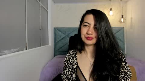 Snapshot of saya_amaretto1 chatting on October 2025 05:28:02 AM Saya Amaretto online show from October 2025 05:28:02 AM