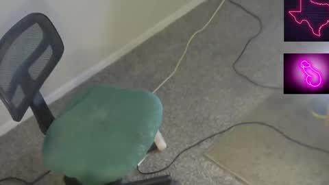 Cait or Caitlin online show from December 2025 07:48:01 AM