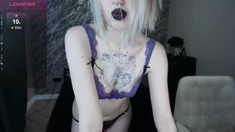 Snapshot of saykoblade chatting on November 2025 03:39:01 AM Anges online show from November 2025 03:39:01 AM