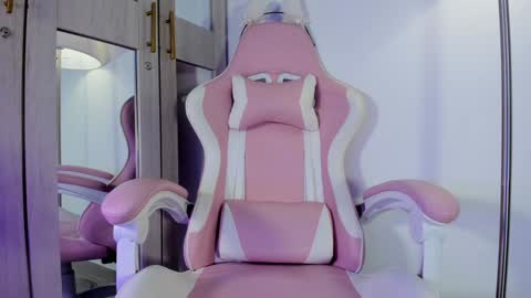 Say Lilith   Monday to Saturday 700am to 140pm Colombian time  online show from January 2025 12:20:01 PM