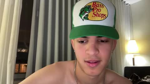 sbouchikh03 online show from January 2026 01:09:02 AM